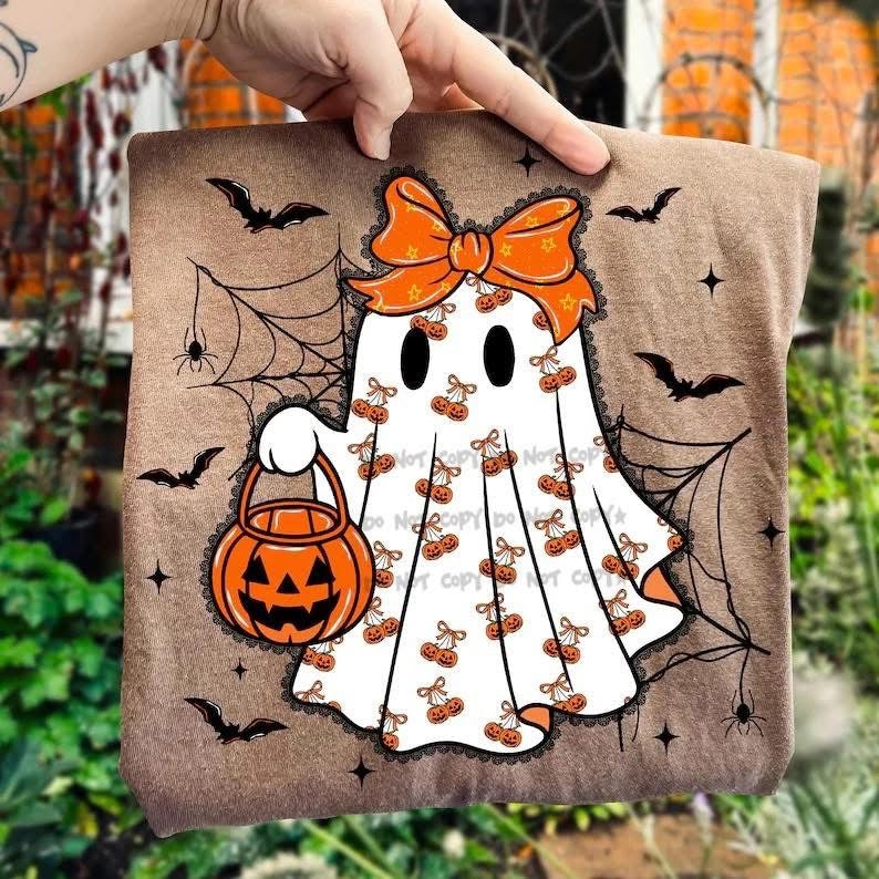 Pre-Order: Pretty Little Ghost Tee