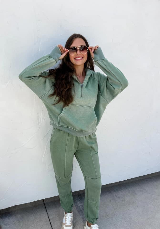 Zara green joggers deals