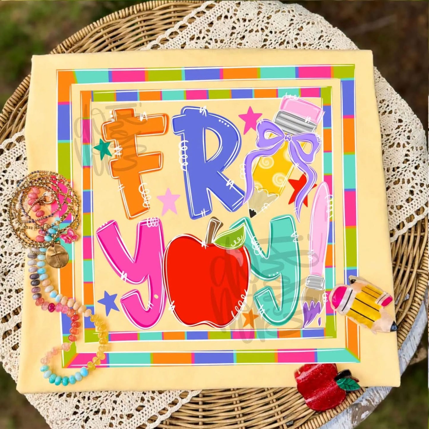 Pre-Order: Friy🍎y Tee
