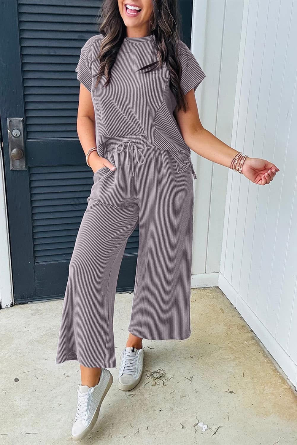 ⭐️ {PREORDER} Solid Corded Knit Short Sleeve Shirt & Pants Set ⭐️