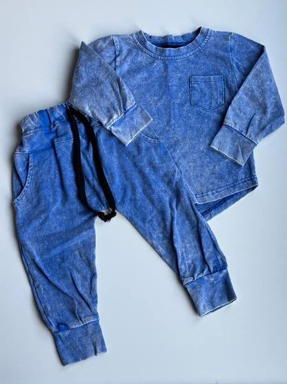 Ready to Ship: Acid Lounge Set
