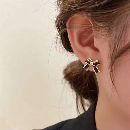 Pre-Order: Mini Bow Stud Earrings