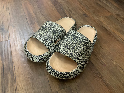 Women's leopard printed sandals {RTS}